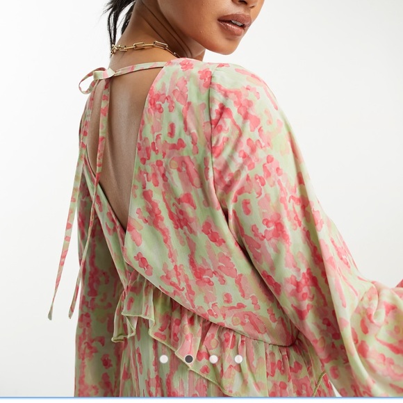 Pretty Lavish Long Sleeve Ruffle Maxi Dress - Mixed Floral, Size 8 - Picture 3 of 8